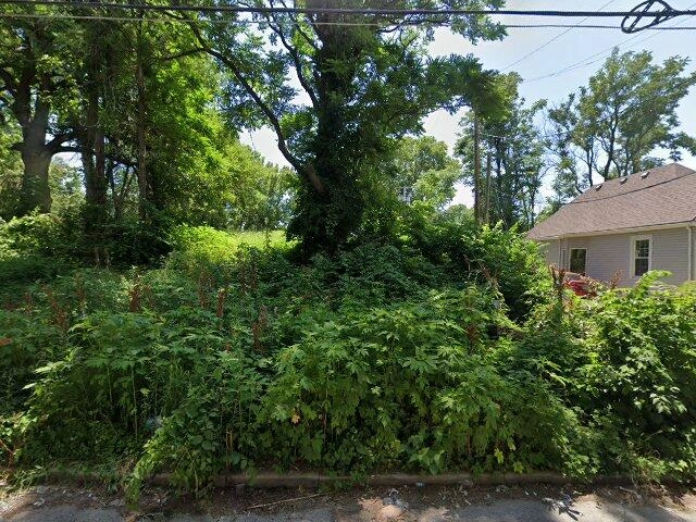 House image located at Anderson, IN 46012