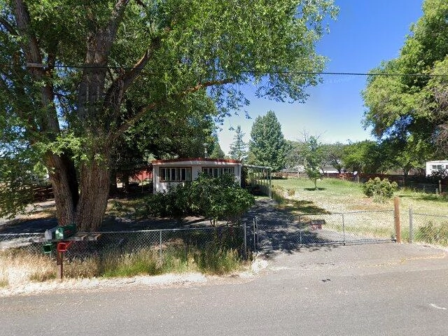 House image located at Klamath Falls, OR 97603