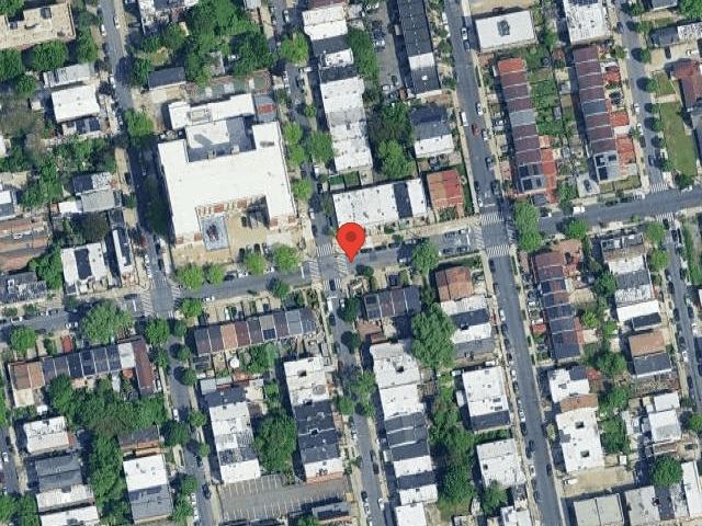 House image located at Wilmington, DE 19804
