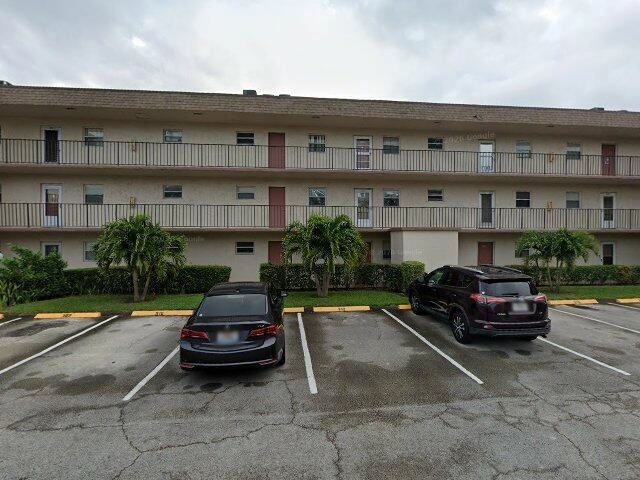 House image located at Lake Worth, FL 33461