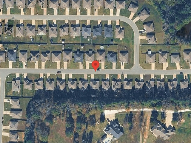 House image located at Carpentersville, IL 60110