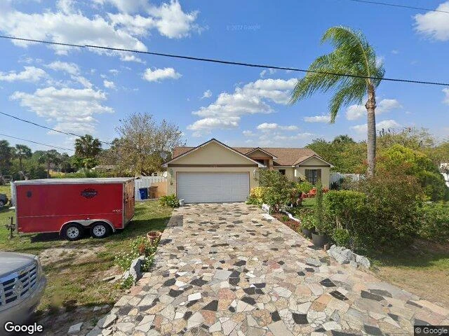 House image located at Fort Myers, FL 33905