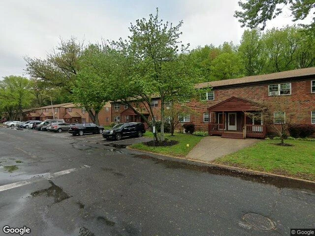 House image located at Burlington, NJ 08016