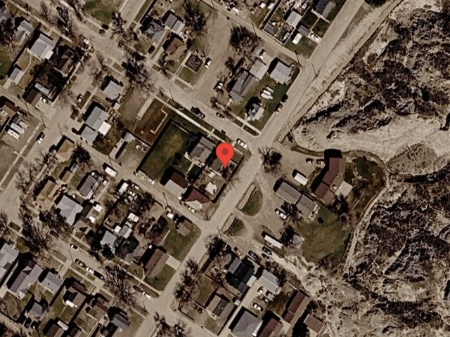 House image located at Glendive, MT 59330