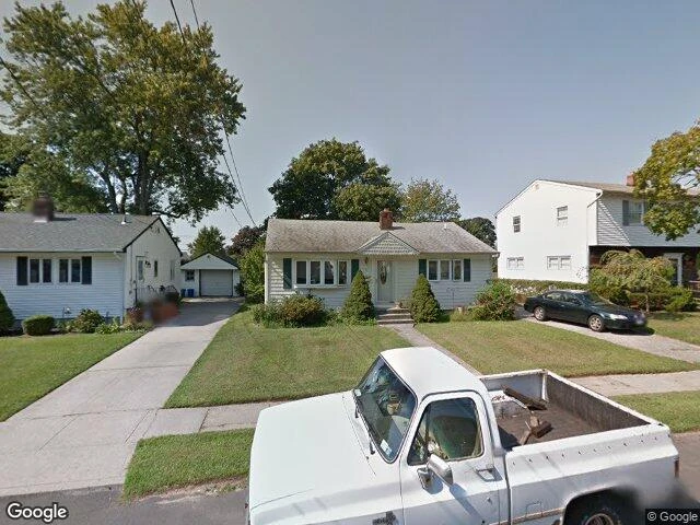 House image located at West Babylon, NY 11704
