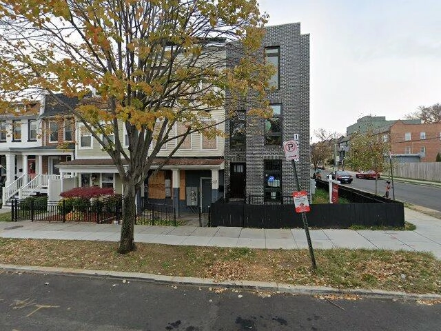 House image located at Washington, DC 20002
