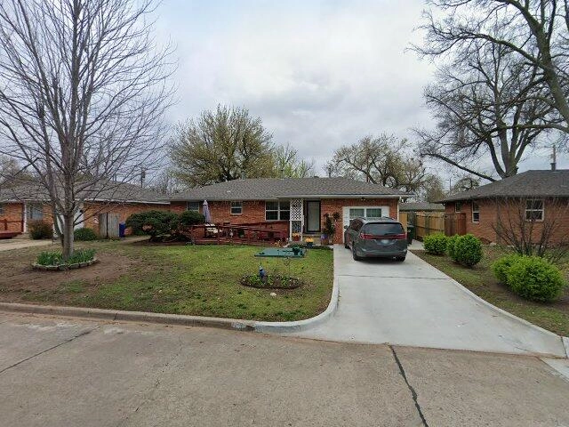 House image located at Norman, OK 73069