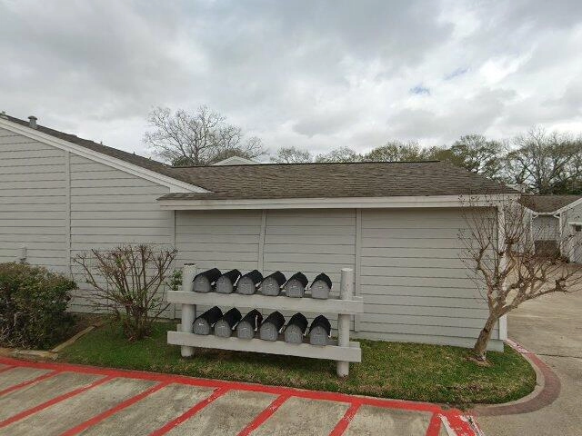 House image located at Ft Mitchell, KY 41017