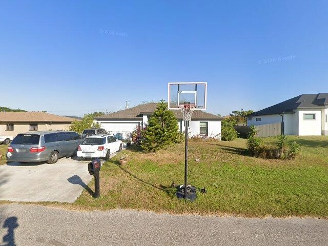 House image located at Cape Coral, FL 33991