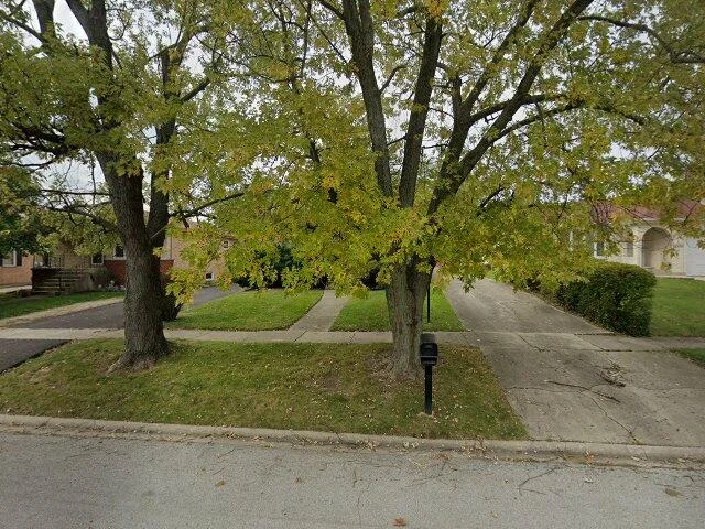 House image located at Hickory Hills, IL 60457