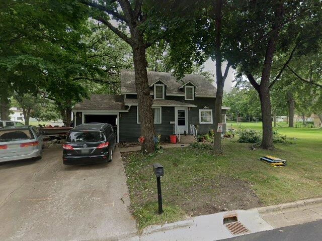 House image located at Estherville, IA 51334