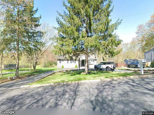 House image located at Oak Ridge, NJ 07438