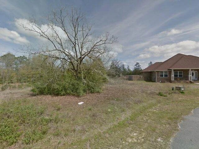 House image located at Crestview, FL 32539
