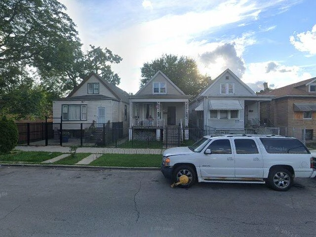 House image located at Chicago, IL 60636