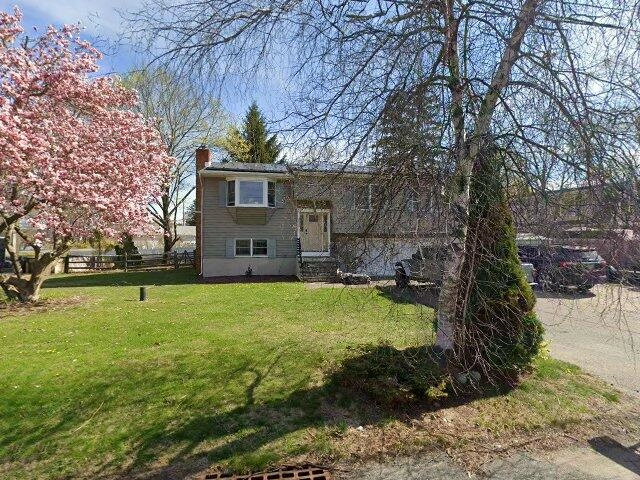 House image located at Hewitt, NJ 07421