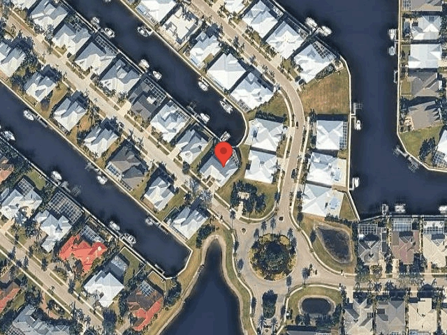 House image located at Apollo Beach, FL 33572