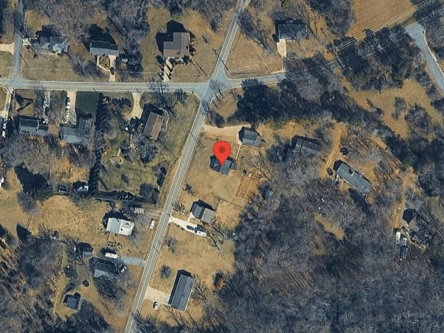 House image located at Hickory, NC 28601