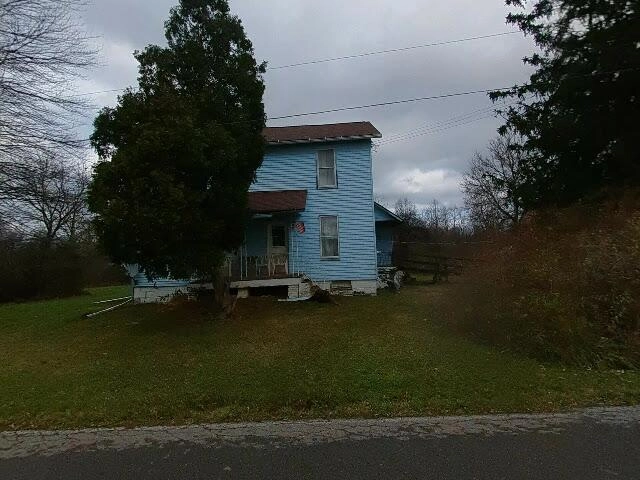 House image located at Lowellville, OH 44436