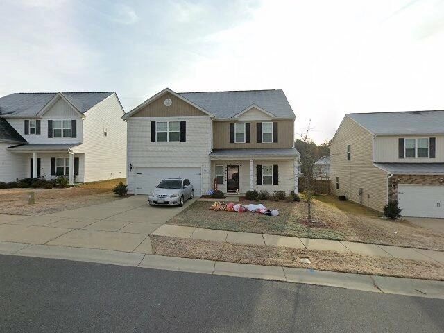 House image located at Charlotte, NC 28214