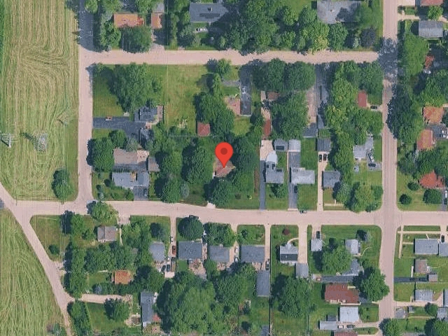 House image located at Waukegan, IL 60085