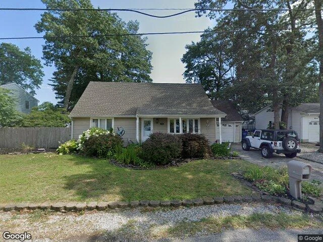 House image located at Beachwood, NJ 08722