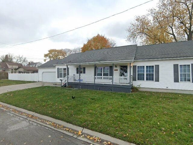 House image located at Port Huron, MI 48060