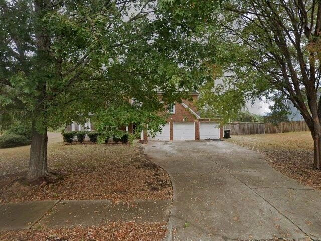 House image located at Fairburn, GA 30213