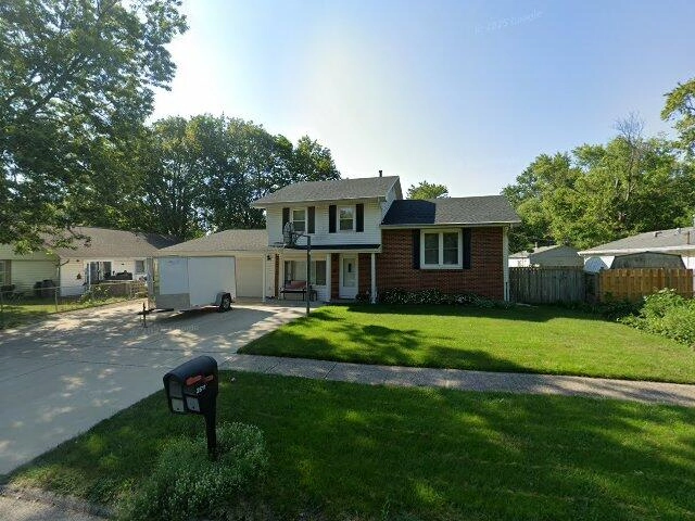 House image located at Champaign, IL 61821