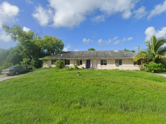 House image located at Fort Myers, FL 33967