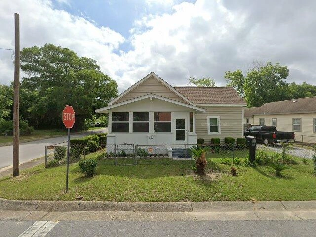 House image located at Lompoc, CA 93436