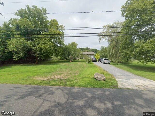 House image located at Cutchogue, NY 11935