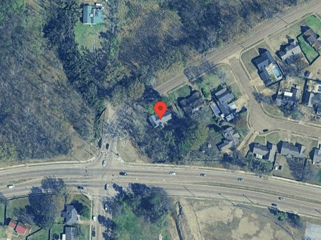 House image located at Memphis, TN 38135