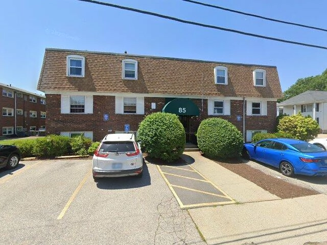 House image located at Islip, NY 11751