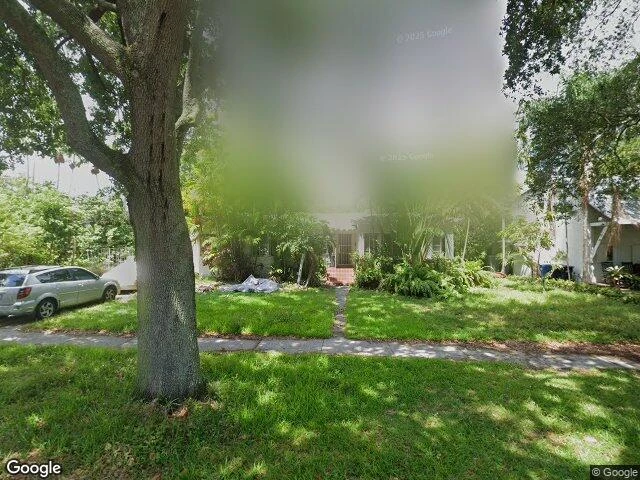 House image located at Miami, FL 33166