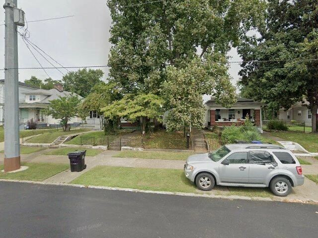House image located at Louisville, KY 40212