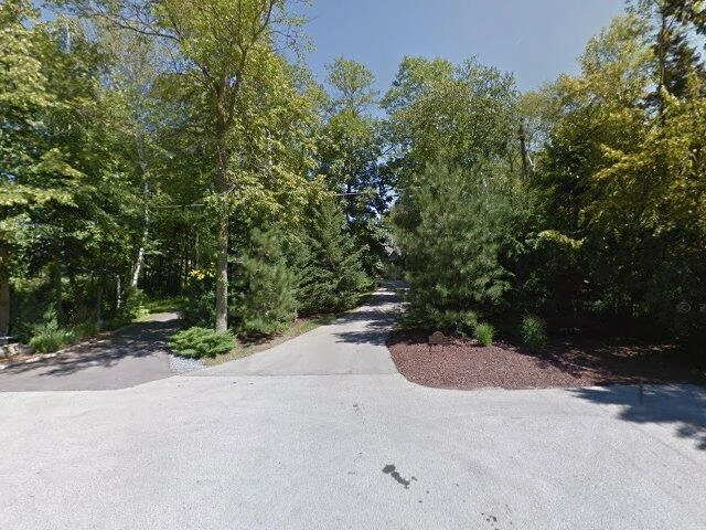 House image located at Carlinville, IL 62626