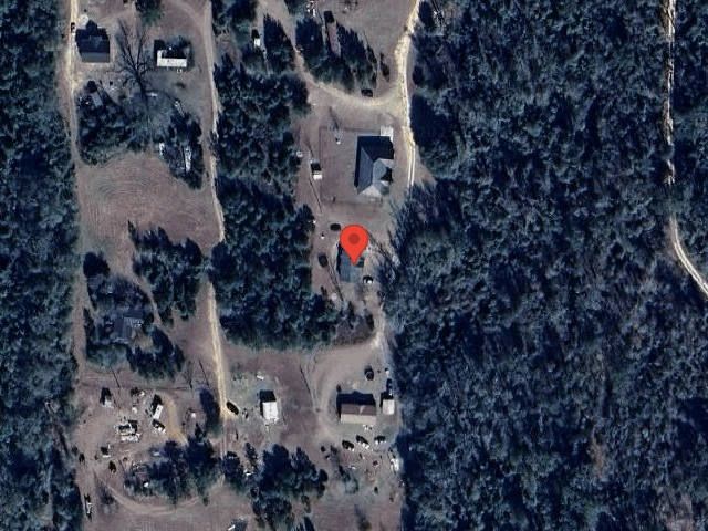 House image located at Cottondale, FL 32431