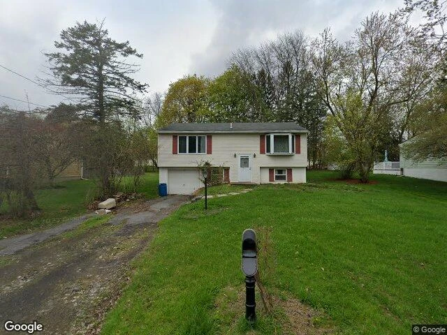 House image located at Baldwinsville, NY 13027