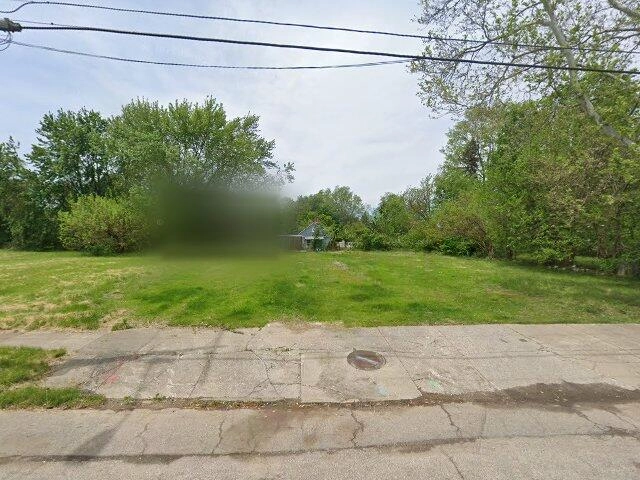 House image located at Cleveland, OH 44127
