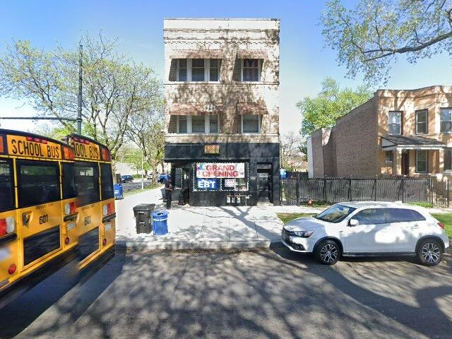 House image located at Chicago, IL 60624