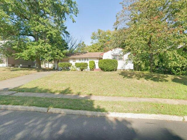 House image located at Somerset, NJ 08873