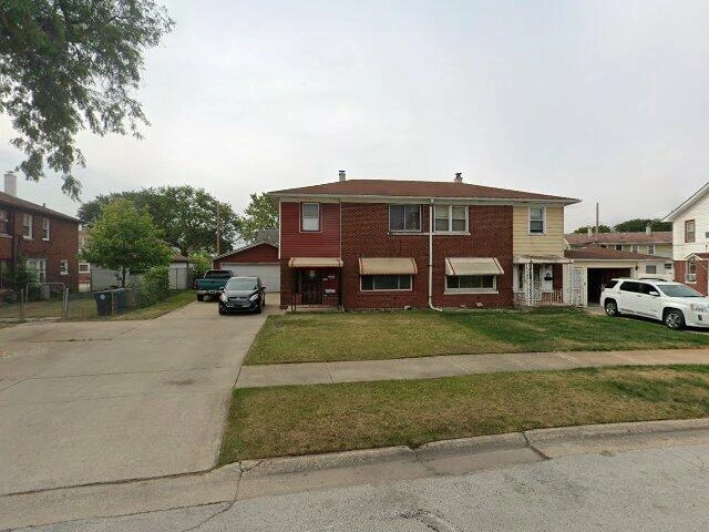 House image located at East Chicago, IN 46312