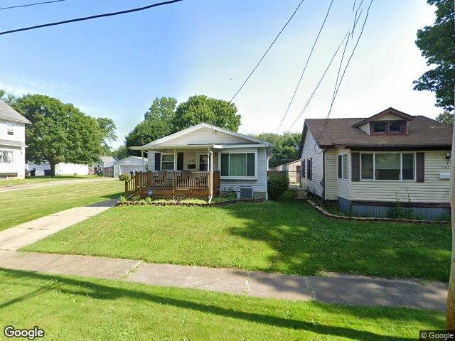 House image located at Akron, OH 44306