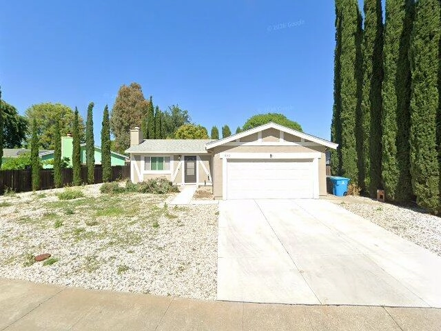 House image located at Dixon, CA 95620