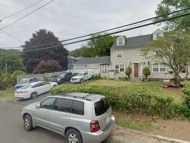House image located at New Haven, CT 06513
