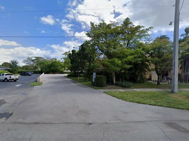 House image located at Miami, FL 33138