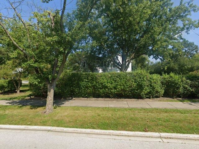 House image located at Deerfield, IL 60015