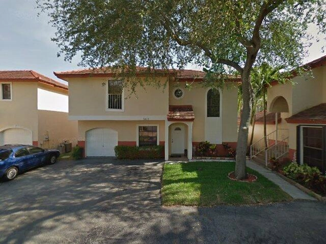 House image located at Hollywood, FL 33025