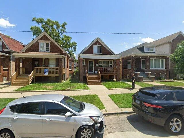 House image located at Chicago, IL 60620