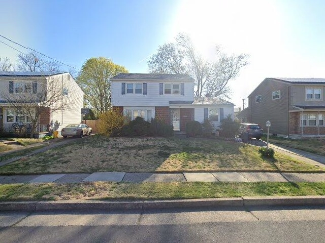 House image located at Merchantville, NJ 08109